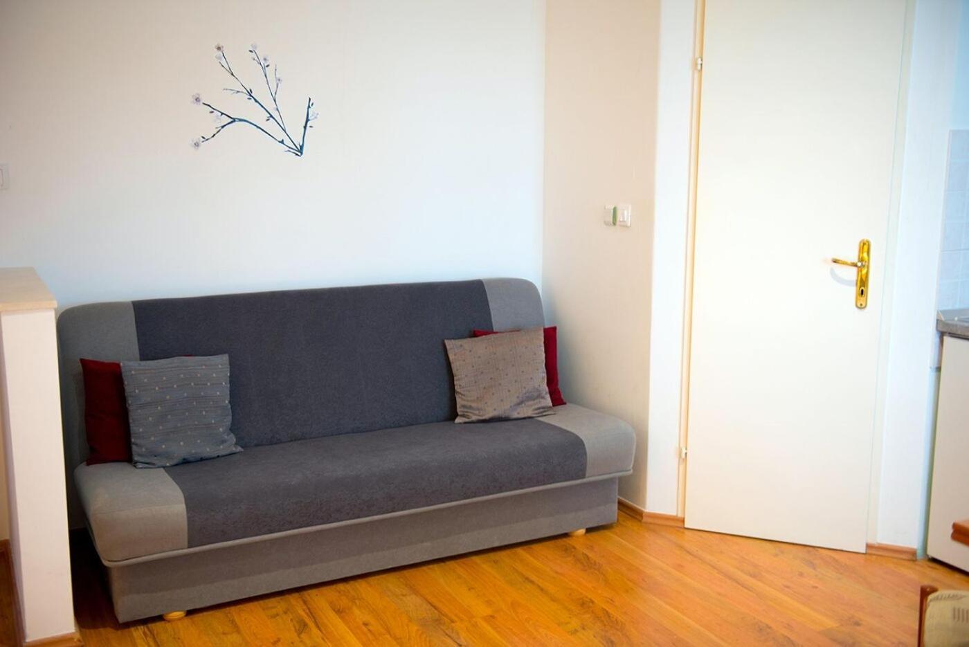 Apartments And Rooms Robi Podstrana Extérieur photo