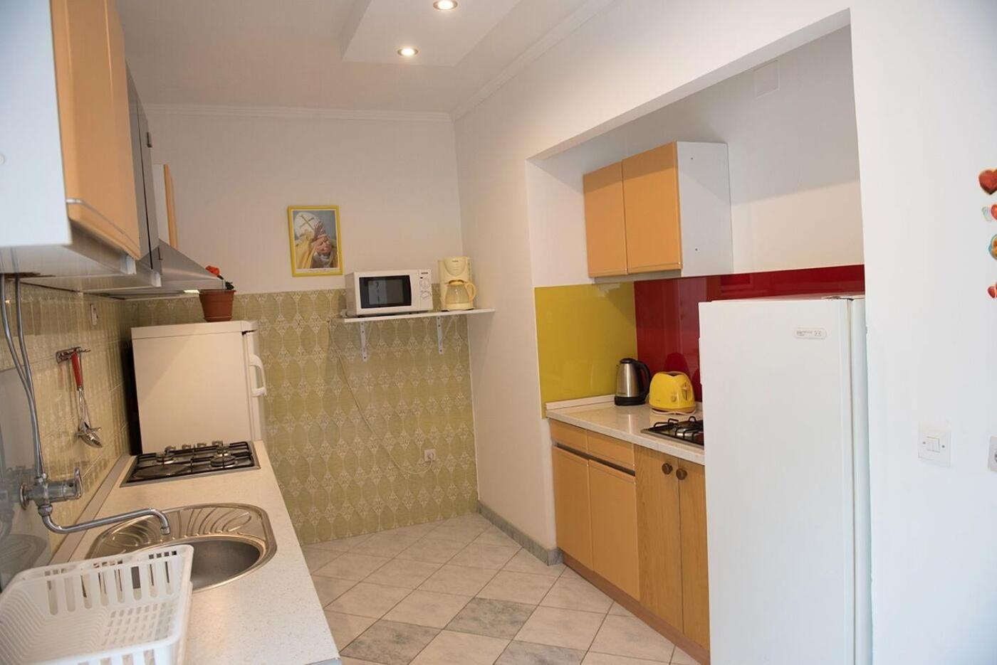 Apartments And Rooms Robi Podstrana Extérieur photo